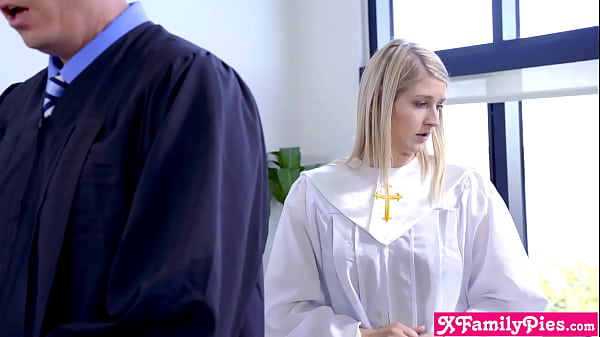 Stepsister teen Haley Reed by her sinner bro during choir practise