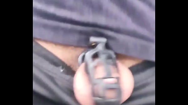 Correndo usando cinto de castidade