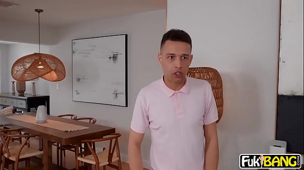 Milf Misty Meaner Show Her Skills For Party