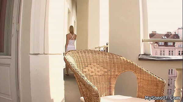 His gf cheating with oldman