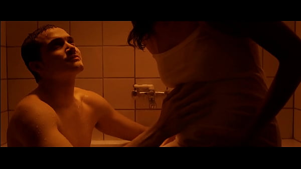 Love (Pelicula Erotica)