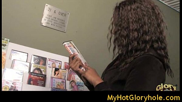 Gloryhole Initiatie - Super Blowjob Interracial Cock Sucking 5
