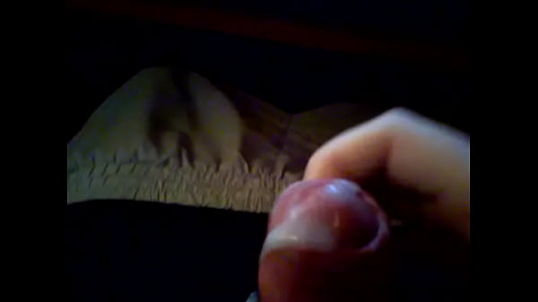 Cumshot blowing load Thumbnail