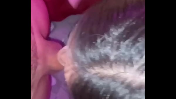 QUIERES VER COMO LE HIZE SEXO ORAL A ESTE CHICO Y LE ENCANTO