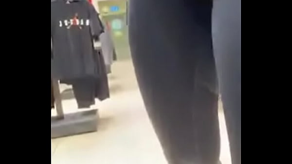 Sexy cameltoe leggings