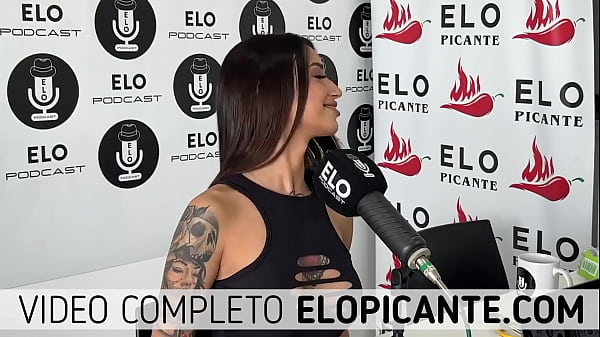 LILACK INTERCAMBIA LA TANGA CON ELO PODCAST EN EL CUARTO PICANTE