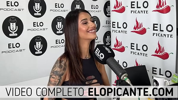 LILACK INTERCAMBIA LA TANGA CON ELO PODCAST EN EL CUARTO PICANTE