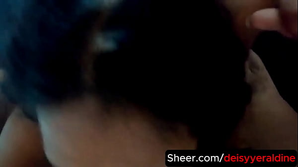 Trio sexual com meu marido corno e um alemão maduro que veio me visitar só para me foder. Boquete, oral e fodido como uma cadela