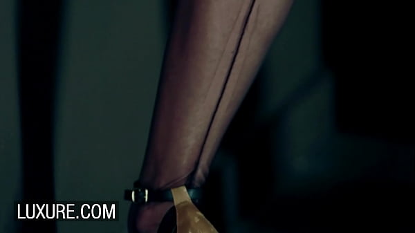 Blonde Chloe Lacourt quickie in ladies room