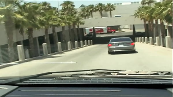 bebê com grandes aldravas