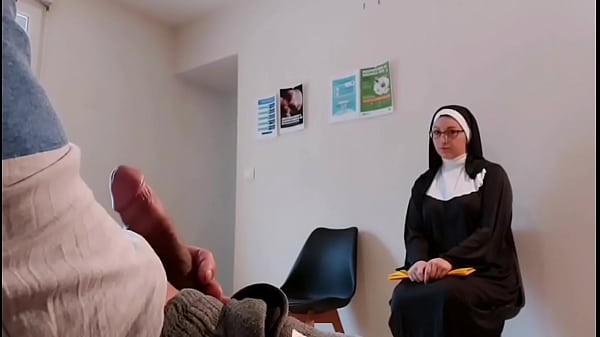 I take out my cock in front of this none in the dentist waiting room, I'm really afraid of his reaction