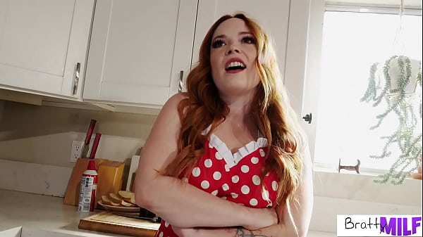I want you to eat my pussy! Demands Summer Hart - S6:E6