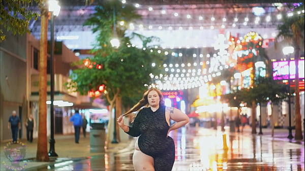 Mia Dior Gets Fucked Moments After Friending a Strange Fellow Near The Downtown Grand In Las Vegas Nevada