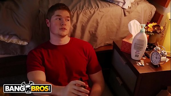 BANGBROS - Stepmom India Summer & Step Daughter Kacy Lane Sharing Cock