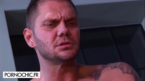 Anal date with busty Tarra White