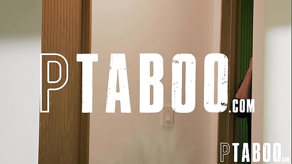 AIR B and Double D Tommy Pistol, Codi Vore