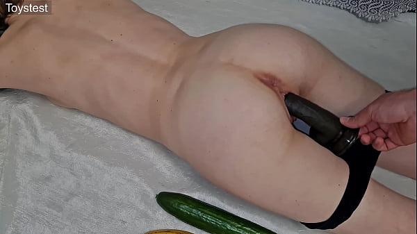 DILDO? Banana? CUCUMBER? Choosing BEST for Tiny pussy