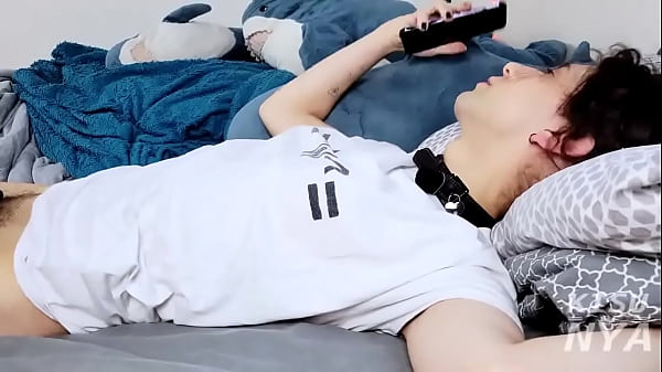 Day 7 of Kisunyoctober is upon us! Today's Kink: In Heat!"It's the middle of an exceptionally Hot October day, and all I ... Thumbnail