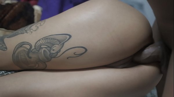 Violet gets her ass massaged and fucked
