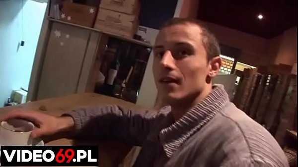 Polskie porno - Szybki casting na zapleczu