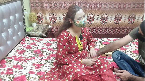 Pizza Delivery Boy Fucked Hard in Doggystyle Indian Desi Bhabhi Big Ass Hindi Audio Thumbnail