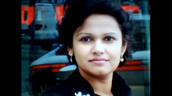 PAKI BITCH GETS HER FACE SPUNKED ON! Thumbnail