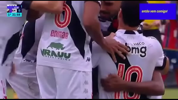 Young man fucking Bahiana's pussy cum without spitting until she asks to stop Thumbnail