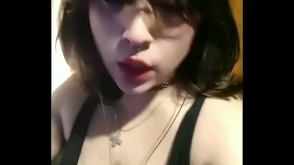 Gótica tetona