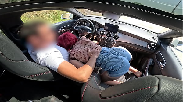 I pick up an unknown girl from a party and she gives me a blowjob until I finish cumming when I take out my penis in the car