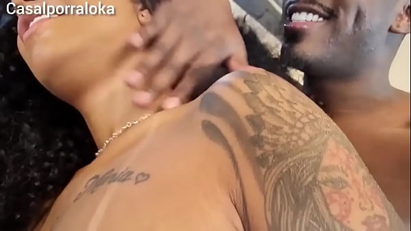 no pelo é mais gostoso  ainda mais com duas que delícia.  Part2toma suas gostosas toma