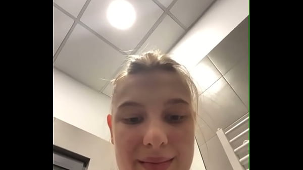 Blowjab Publik · XNXX.com.se Free Porn Online! 3GP MP4 Mobile Sex XXX Porno Videos!