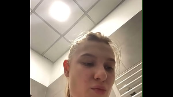 Blowjab Publik · XNXX.com.se Free Porn Online! 3GP MP4 Mobile Sex XXX Porno Videos!