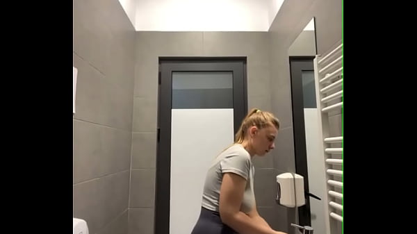 Blowjab Publik · XNXX.com.se Free Porn Online! 3GP MP4 Mobile Sex XXX Porno Videos!