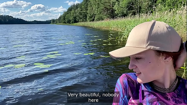 Ele me levou para o rio, ME FODEU em um barco e gozou na MINHA CARA DE VADIA!!! COMPLETO
