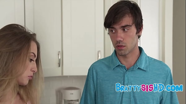 Washing my dick in Stepsis while she washes my clothes