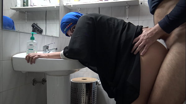 submissive muslim wife lets husband cum inside her asshole