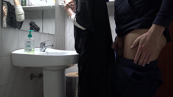submissive muslim wife lets husband cum inside her asshole