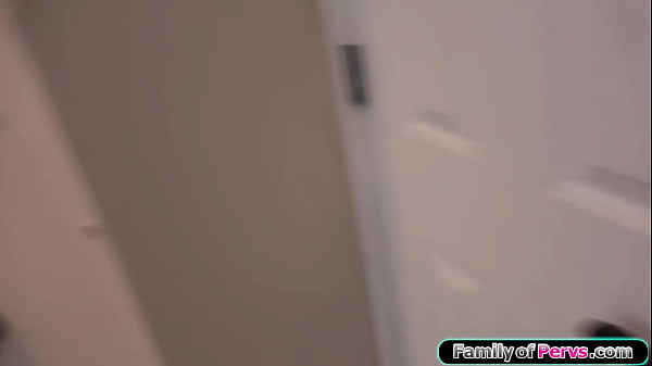 Stepdaughter wants to taste stepdads cum