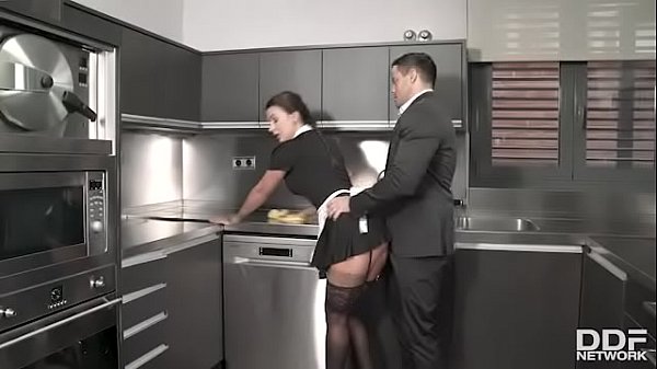 SEXY ASS MAID SUSY GALA