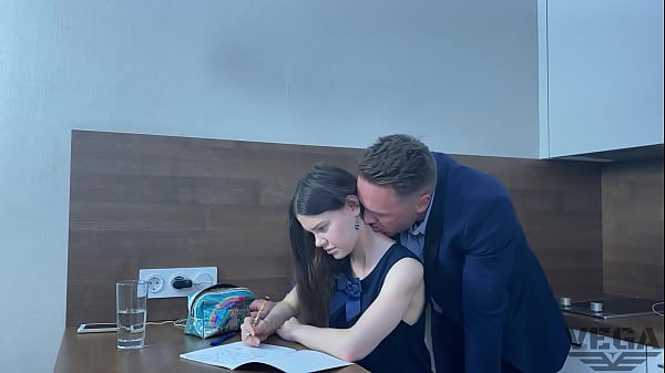 ▶ Step Brothyr with stepsister caught parents sex in bedroom and start fuck XNXX2 Video