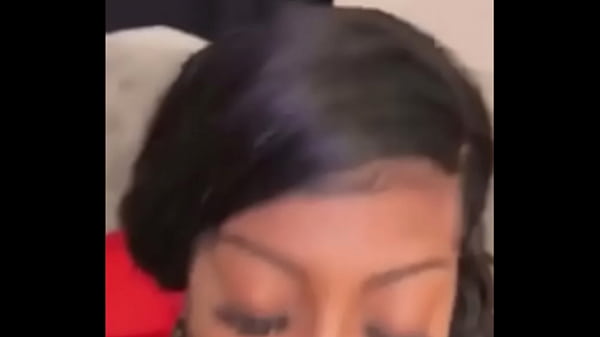 Linda bunda preta grande e suculenta