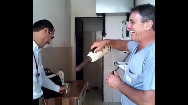 scaring the friend Thumbnail