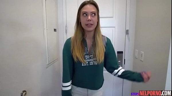 Sharing a bed with step sis