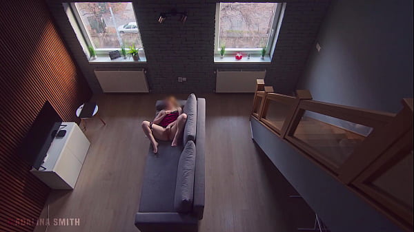 Szobatárs meglátja, ahogy masztizok, és tovább csinálom