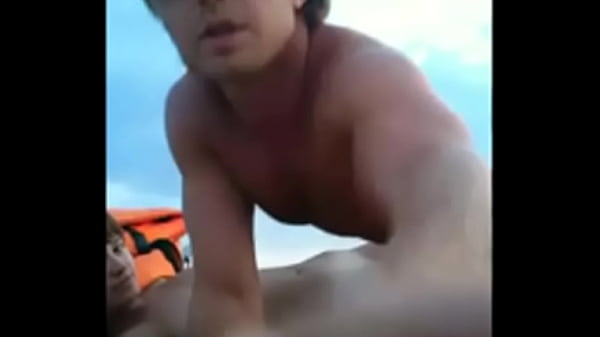 Sex a Boat Free Amateur Porn Video Thumbnail
