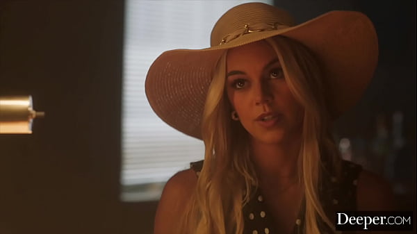 Mais profundo. A mulher fatal e faminta da BBC, Kelsey Kane, quer ser dominada