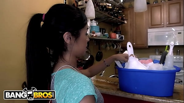 BANGBROS - House Housekeeper Eva Saldana's Hung Client Will Do Anything To Get His Knob Polished