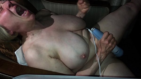 Cumming up close and personal by MarieRocks