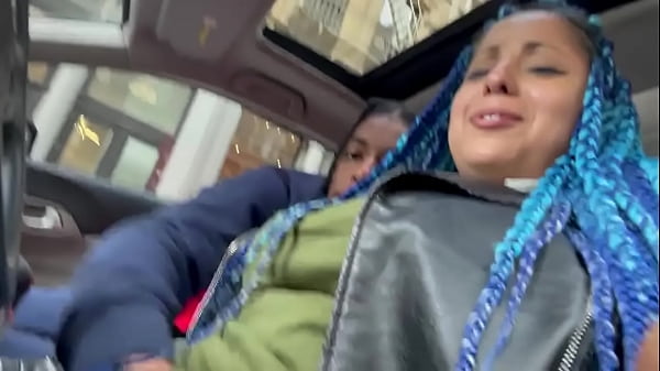 Squirting in NYC traffic !! Zaddy2x
