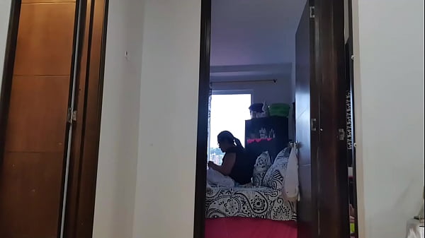 Martinasmith was caught by her squirting on the floor